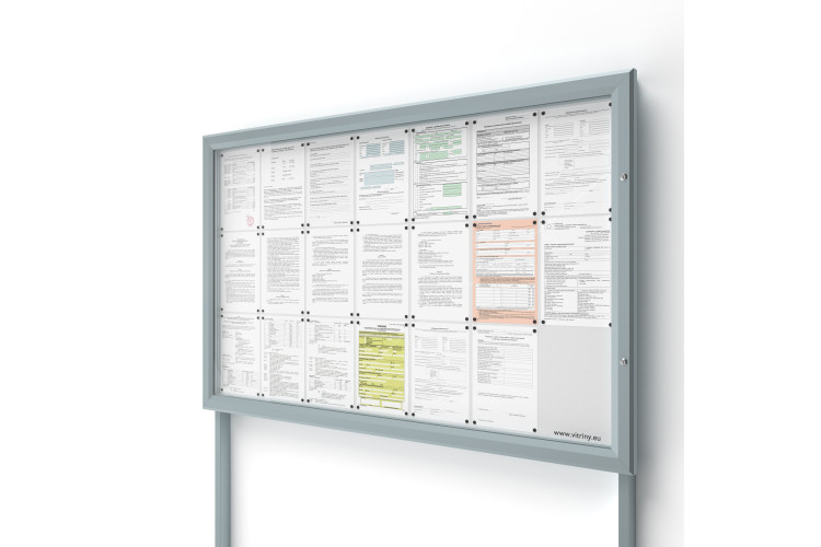 Kültéri információs vitrin V-SIDE60-21-N oszlopokkal