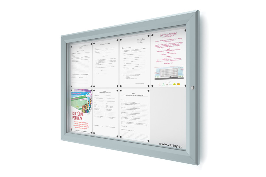 Kültéri információs vitrin 8xA4 SIDE60 oszlopokkal