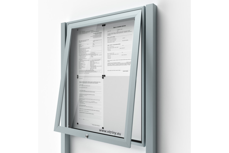 Zárható információs vitrin 4xA4 oszlopokkal