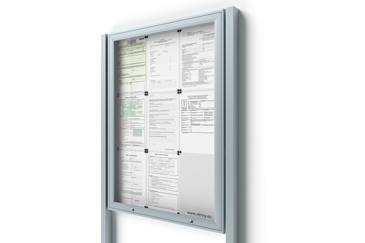 Zárható információs vitrin 9xA4 oszlopokkal