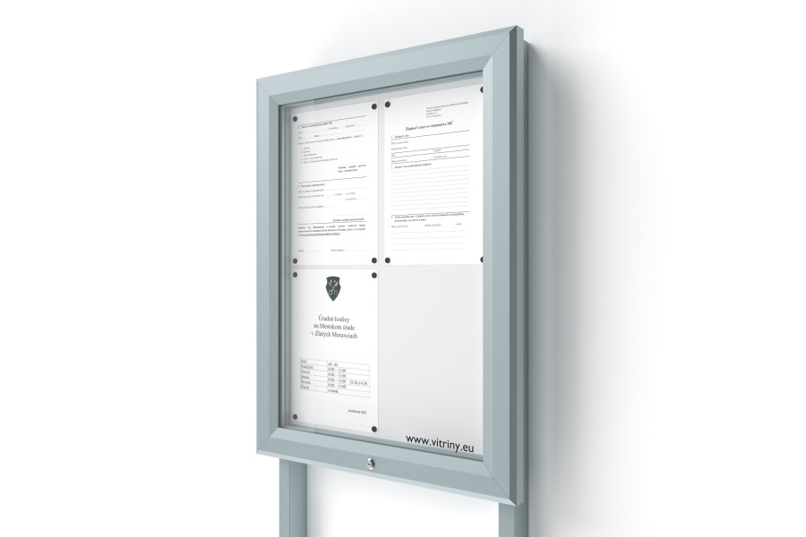 Kültéri információs vitrin V-UP60-4