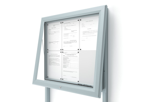 Kültéri információs vitrin V-UP60-6-N oszlopokkal