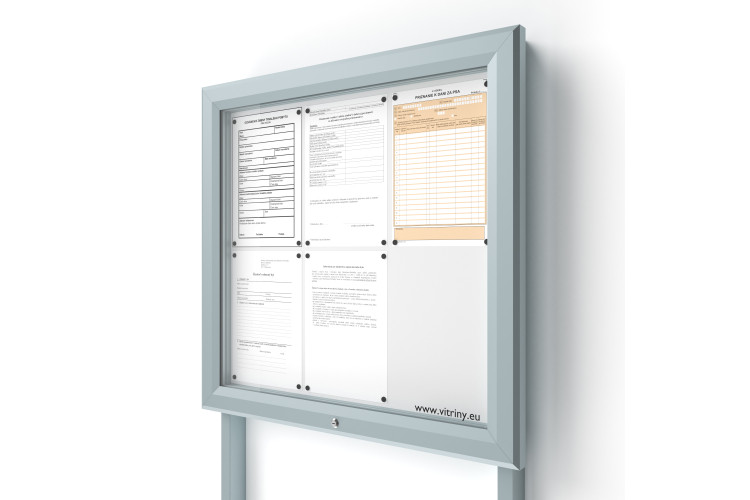 Kültéri információs vitrin V-UP60-6-N oszlopokkal