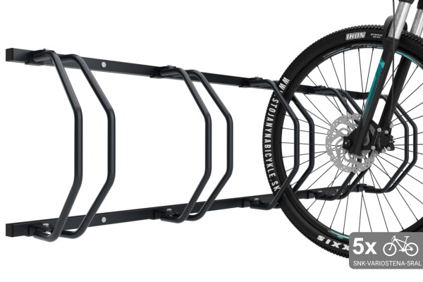 Falra szerelhető 5 kerékpáros tartó, színes