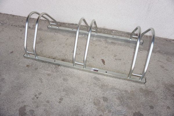 Kétoldalas kerékpártartó 8 db VARIO 8 személyes OLD, horganyzott