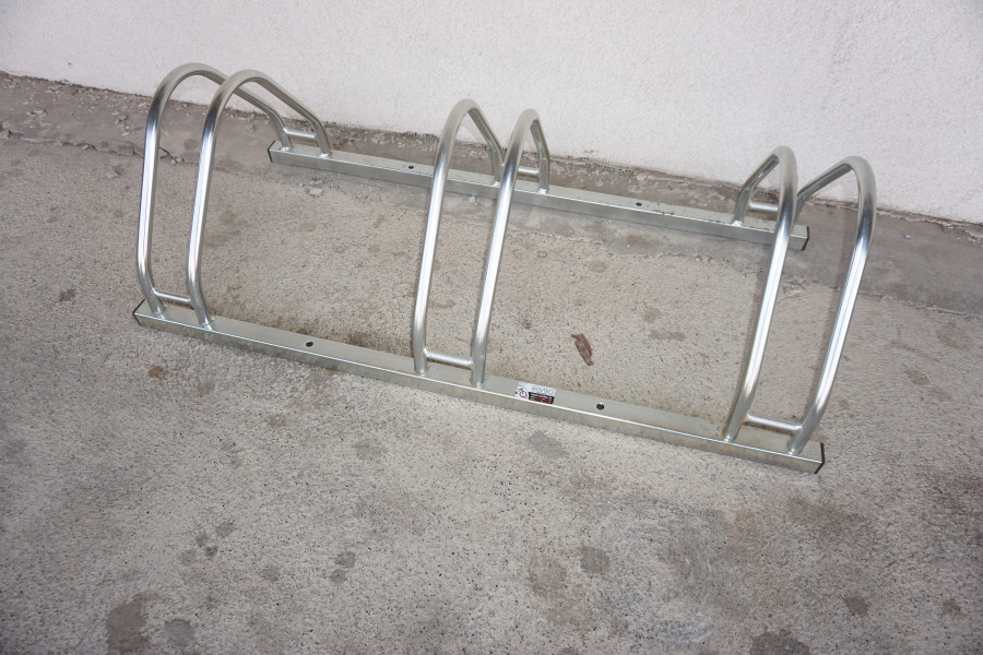 Kétoldalas kerékpártartó 8 db VARIO 8 személyes OLD, horganyzott